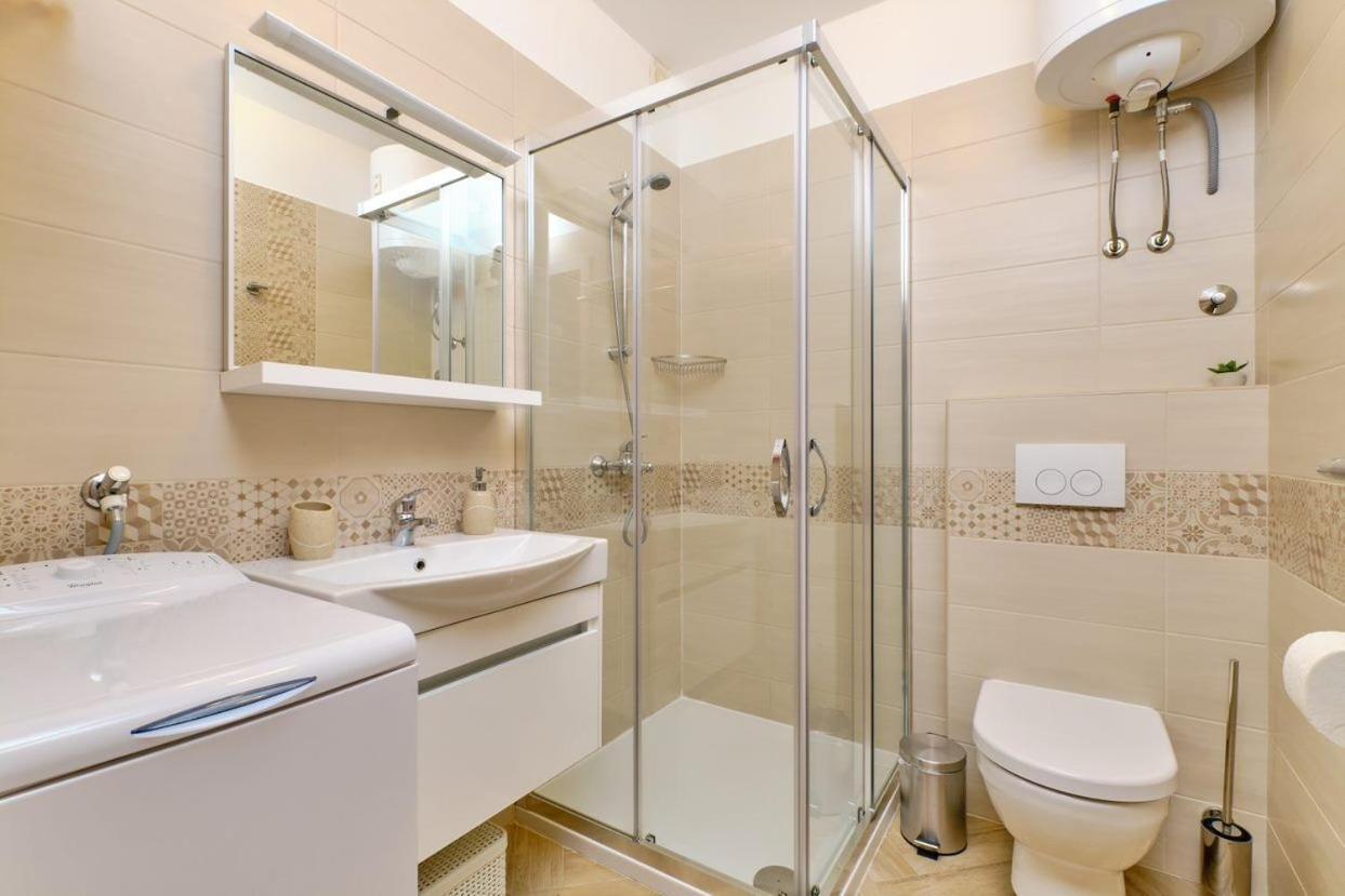 Apartments Enna Mali Lošinj Esterno foto