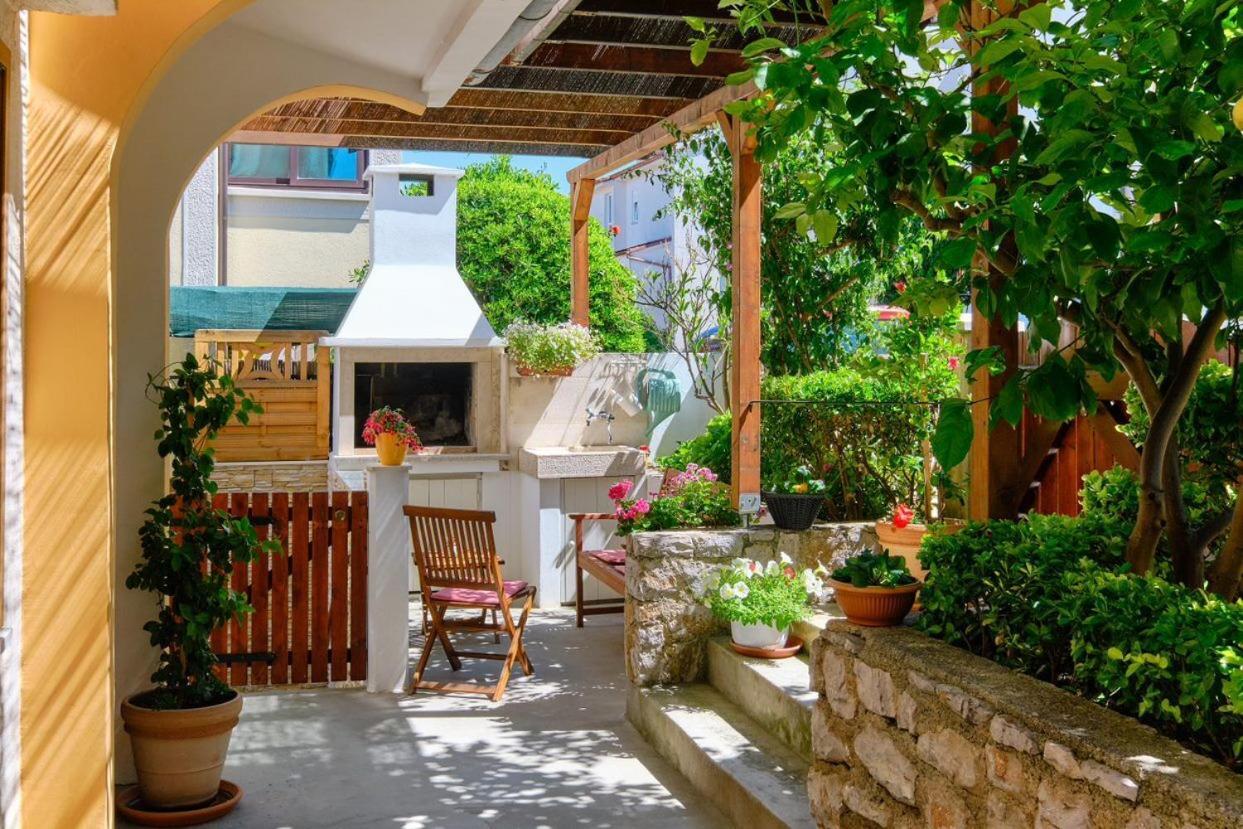Apartments Enna Mali Lošinj Esterno foto